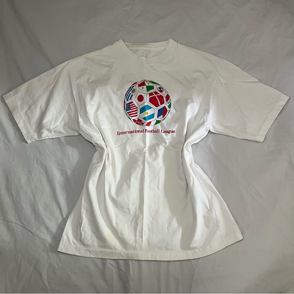 Vintage men’s graphic tee football shirt